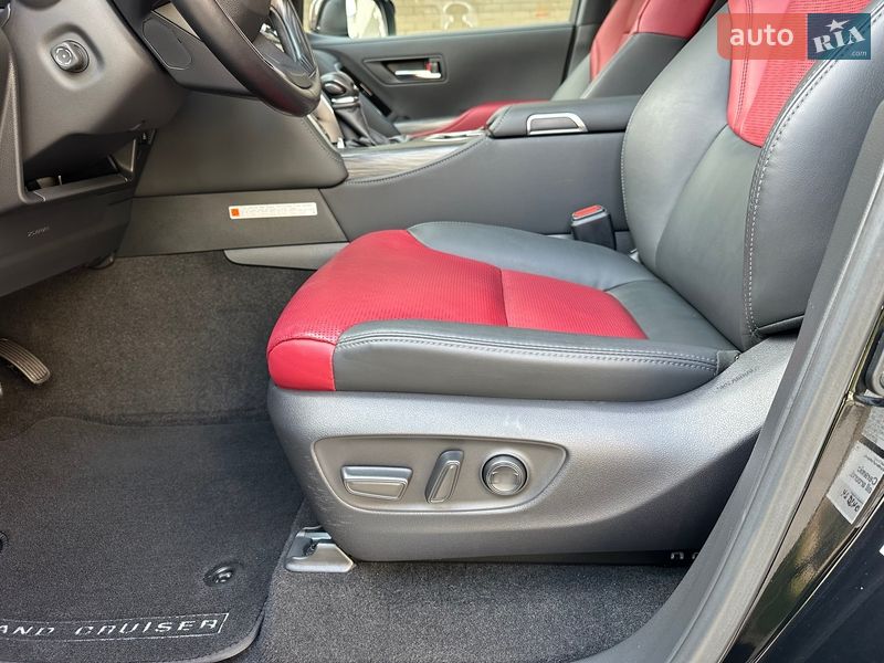 Внедорожник / Кроссовер Toyota Land Cruiser 2023 в Киеве