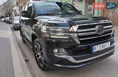 Позашляховик / Кросовер Toyota Land Cruiser 2020 в Івано-Франківську