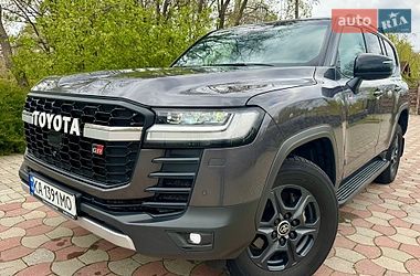 Позашляховик / Кросовер Toyota Land Cruiser 2023 в Дніпрі