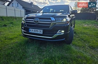 Внедорожник / Кроссовер Toyota Land Cruiser 2019 в Киеве