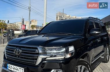 Позашляховик / Кросовер Toyota Land Cruiser 2017 в Харкові