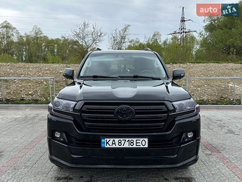 Toyota Land Cruiser 2019