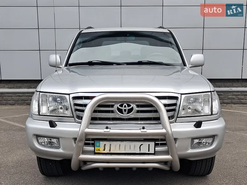 Toyota Land Cruiser 2002