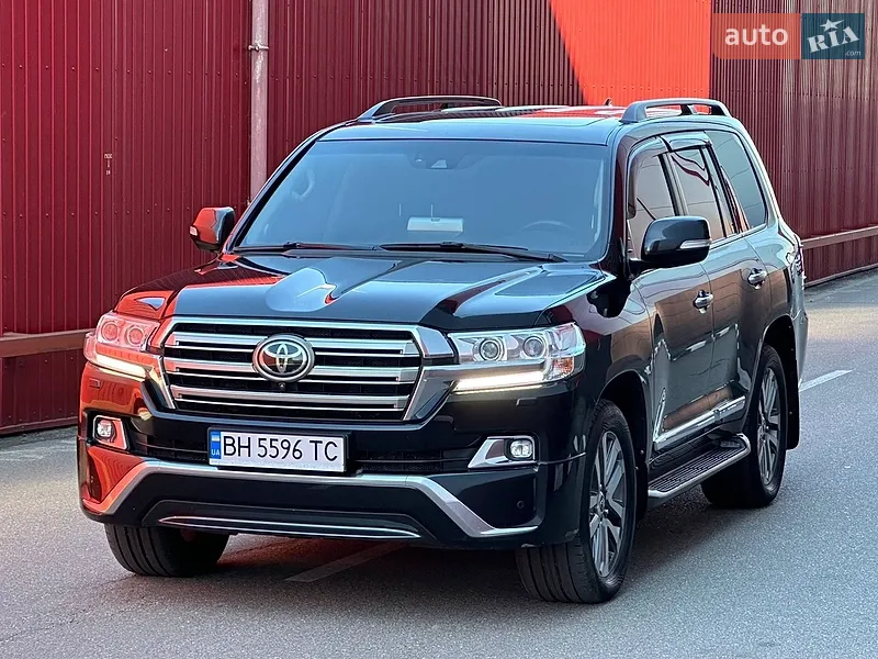 Toyota Land Cruiser