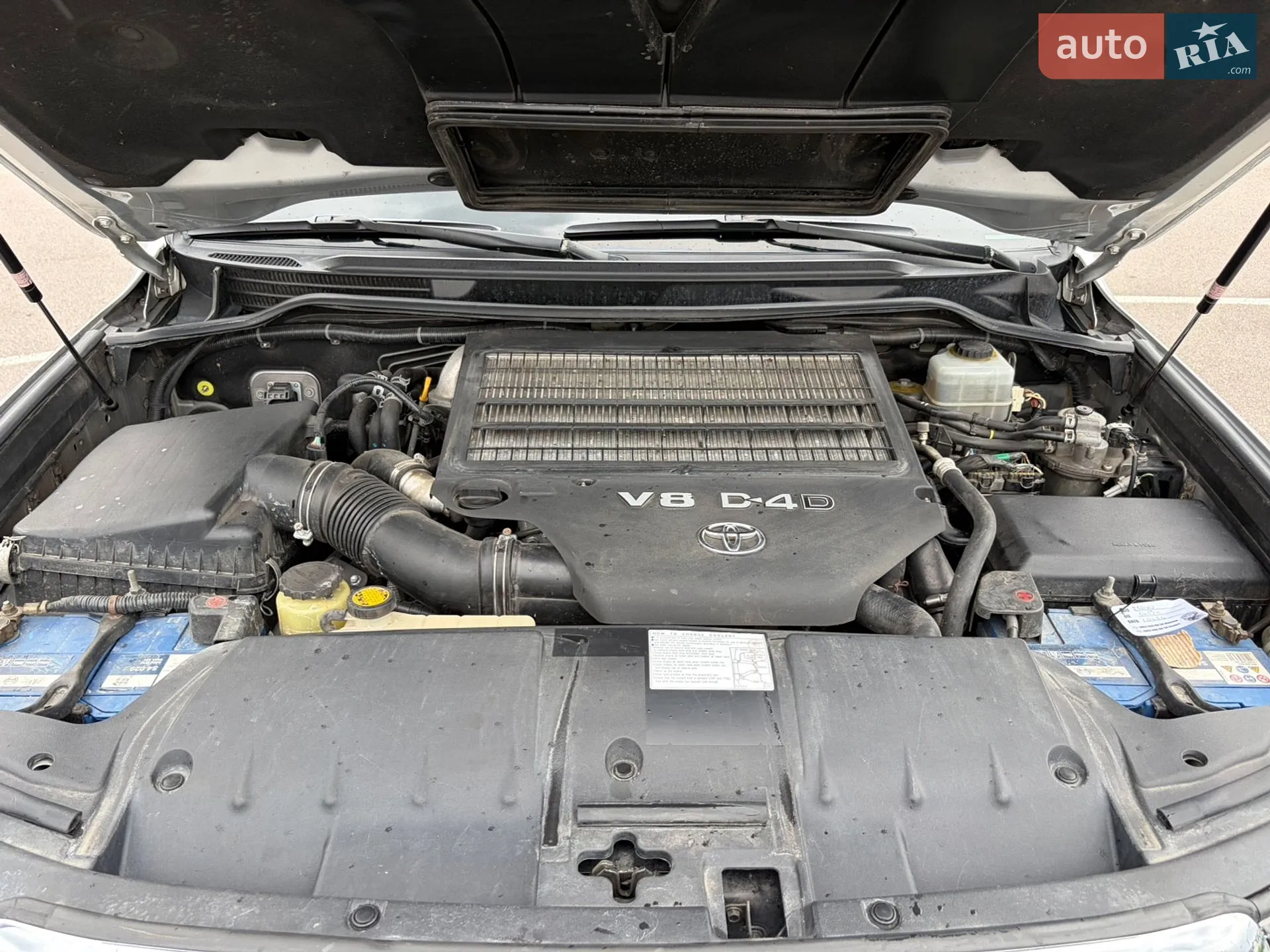 2011 Toyota Land Cruiser - мініатюра 26