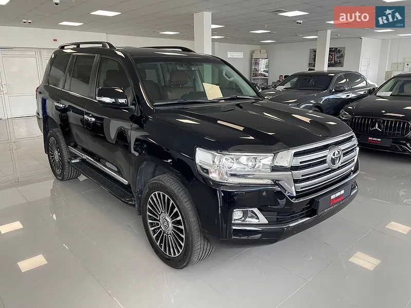 Toyota Land Cruiser 2020