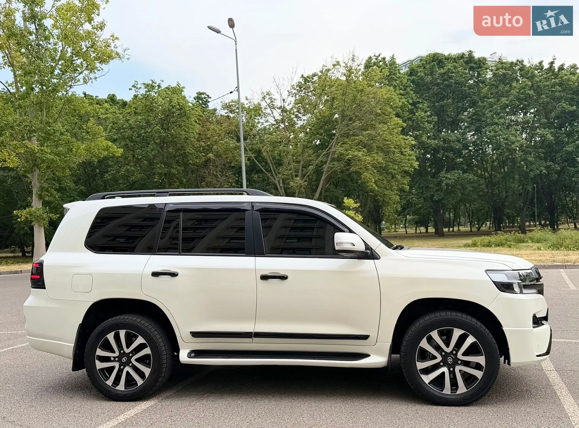 2016 Toyota Land Cruiser - мініатюра 8