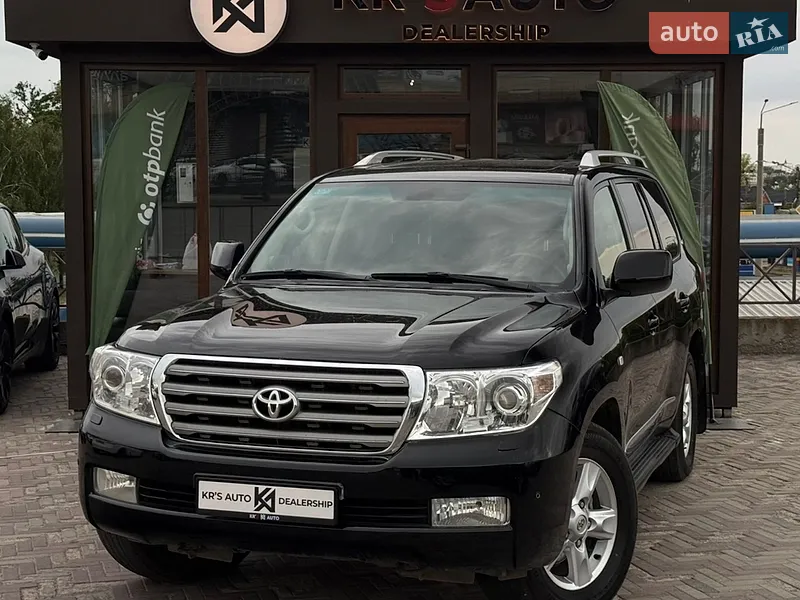 Toyota Land Cruiser 2011