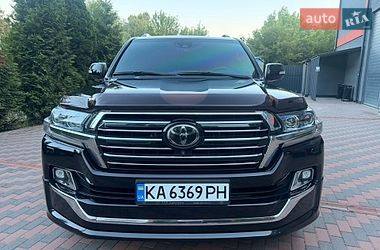 Внедорожник / Кроссовер Toyota Land Cruiser 2017 в Киеве