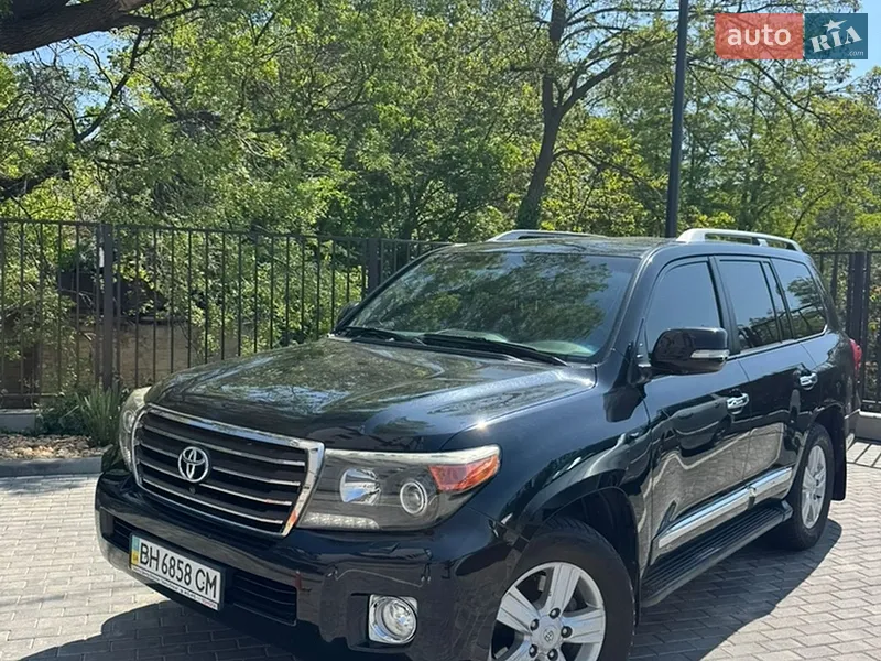 Toyota Land Cruiser