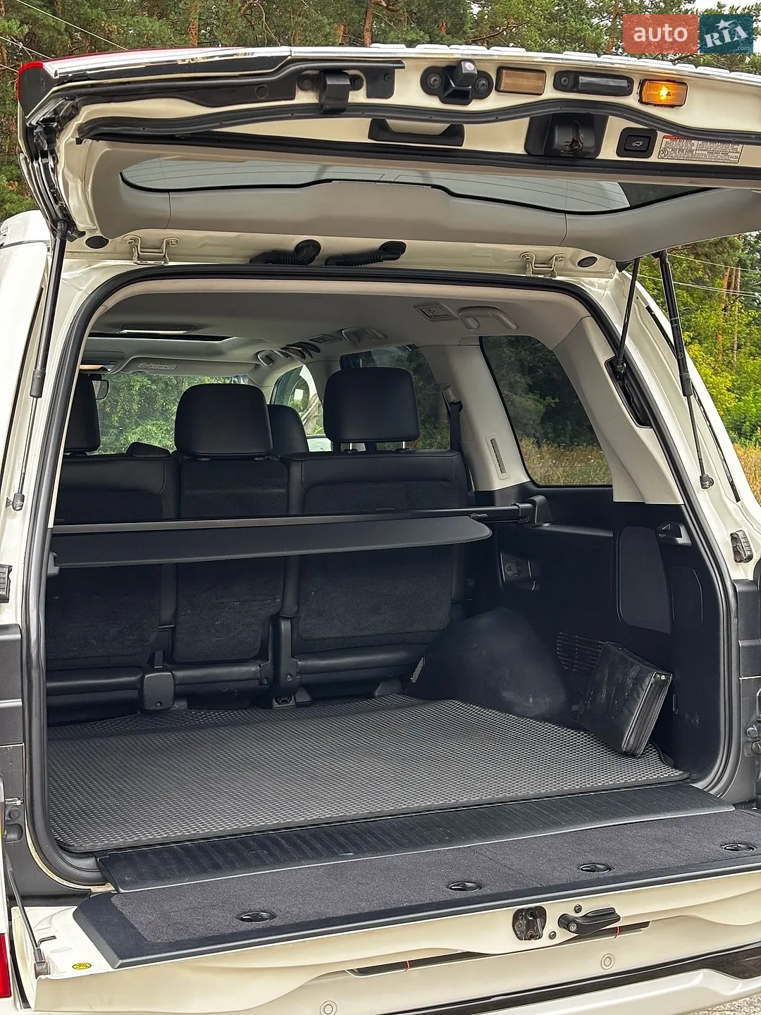 2017 Toyota Land Cruiser - мініатюра 16