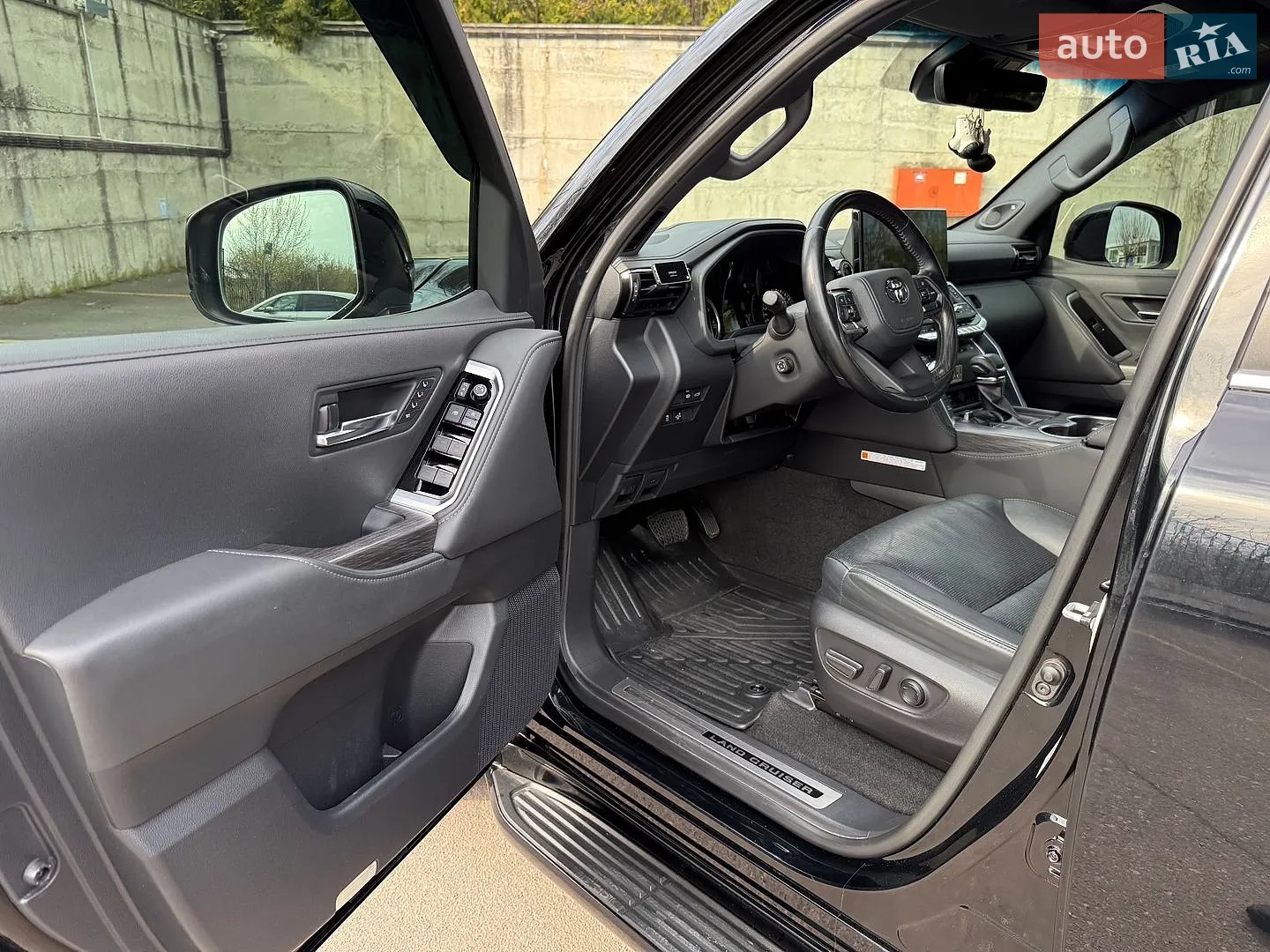 2022 Toyota Land Cruiser - мініатюра 38
