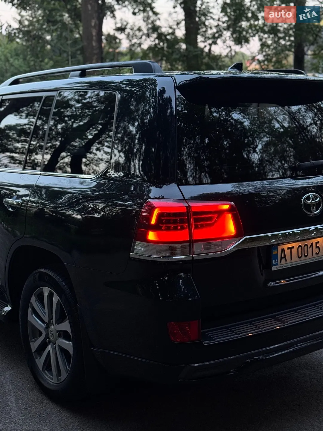 2017 Toyota Land Cruiser - мініатюра 11