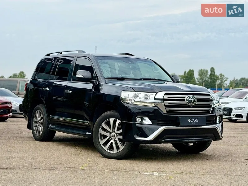 Toyota Land Cruiser