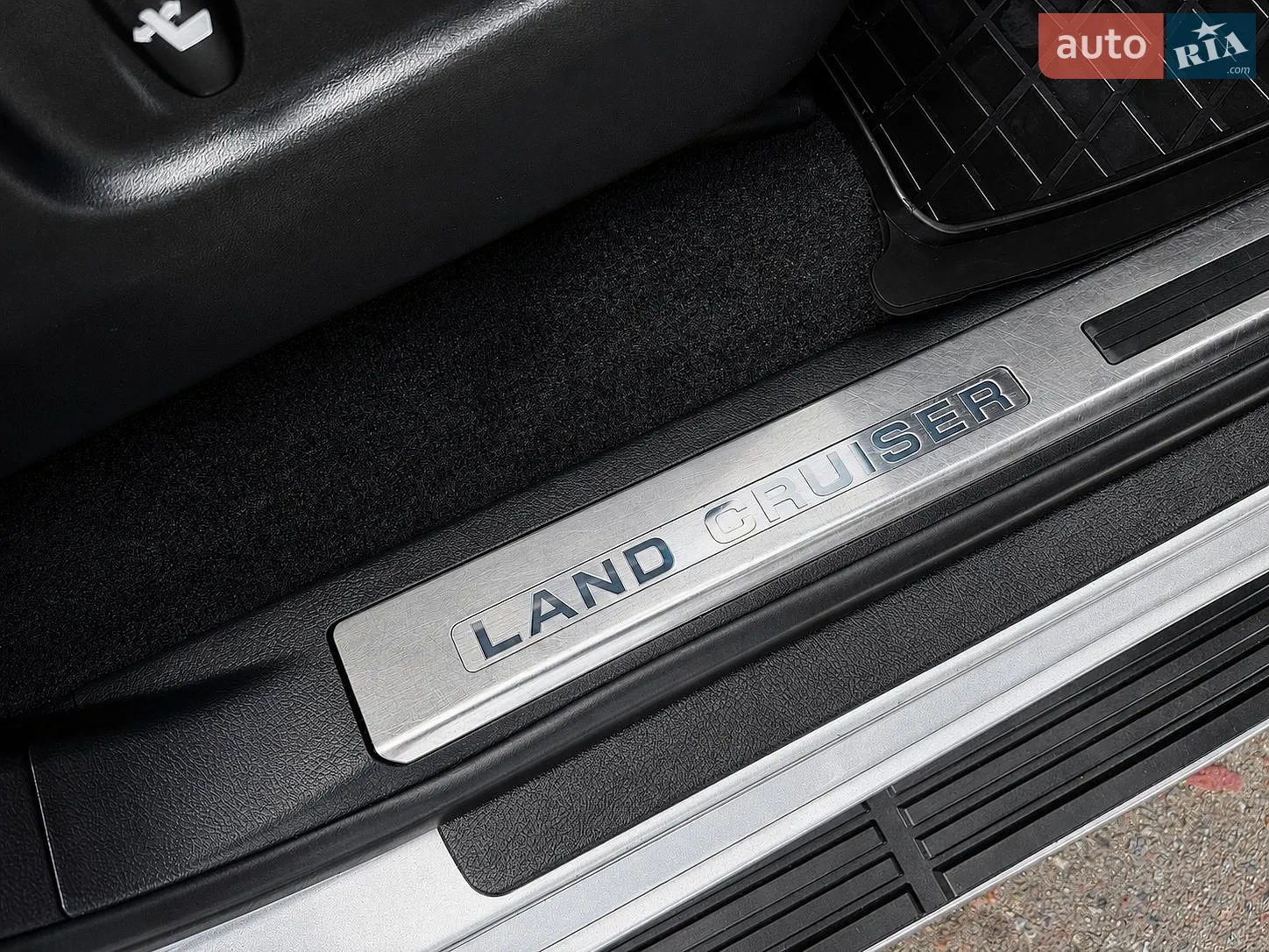 2016 Toyota Land Cruiser - мініатюра 42