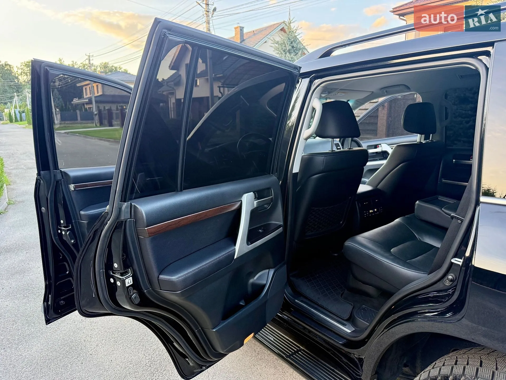 2020 Toyota Land Cruiser - мініатюра 61
