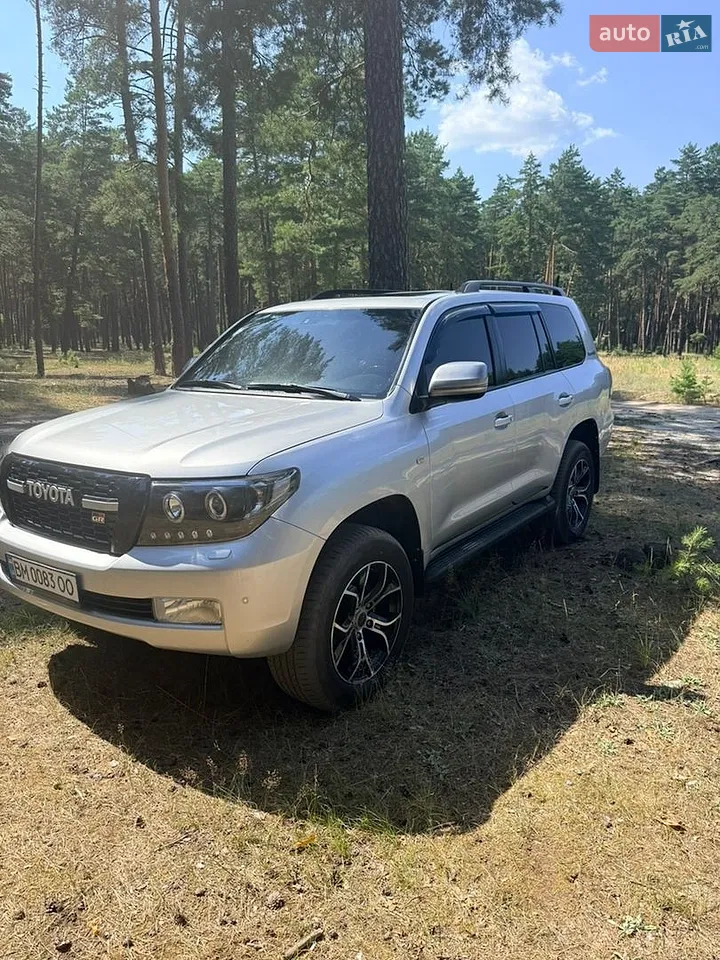 Toyota Land Cruiser 2010