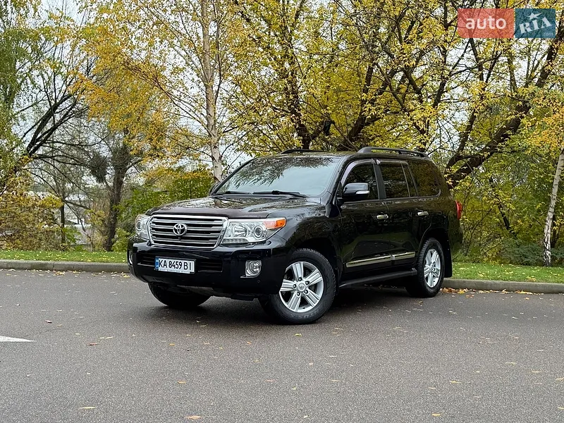 Toyota Land Cruiser