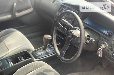 Седан Toyota Mark II 1993 в 