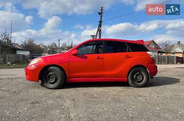 Хэтчбек Toyota Matrix 2005 в 