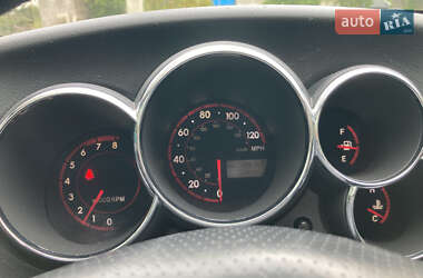 Хэтчбек Toyota Matrix 2005 в 
