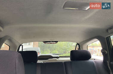 Хэтчбек Toyota Matrix 2005 в 