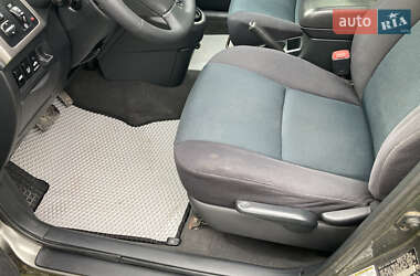 Хэтчбек Toyota Matrix 2005 в 