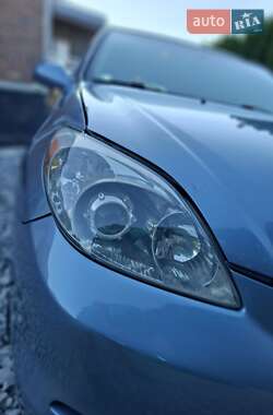 Хэтчбек Toyota Matrix 2003 в 