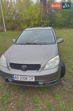 Хетчбек Toyota Matrix 2004 в Джурині