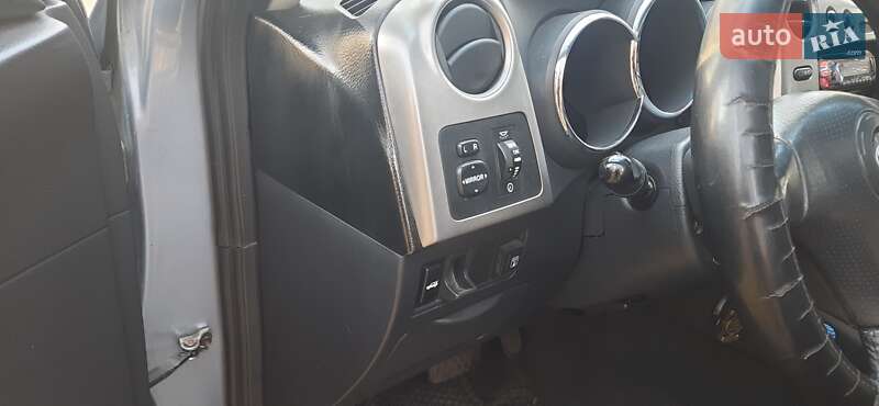 Хетчбек Toyota Matrix 2003 в Дніпрі