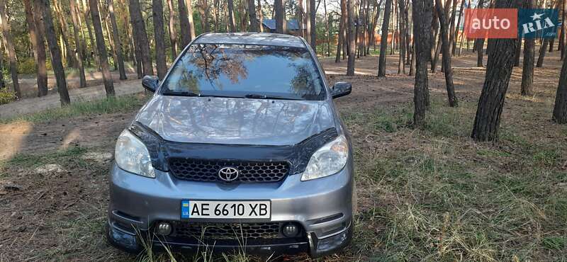 Хетчбек Toyota Matrix 2003 в Дніпрі