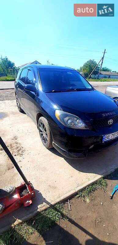 Хэтчбек Toyota Matrix 2003 в Очакове фото 5 Хэтчбек Toyota Matrix 2003 в Очакове