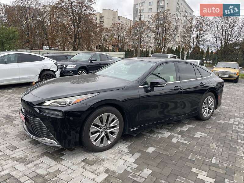 Седан Toyota Mirai 2022 в Луцке фото 2 Седан Toyota Mirai 2022 в Луцке
