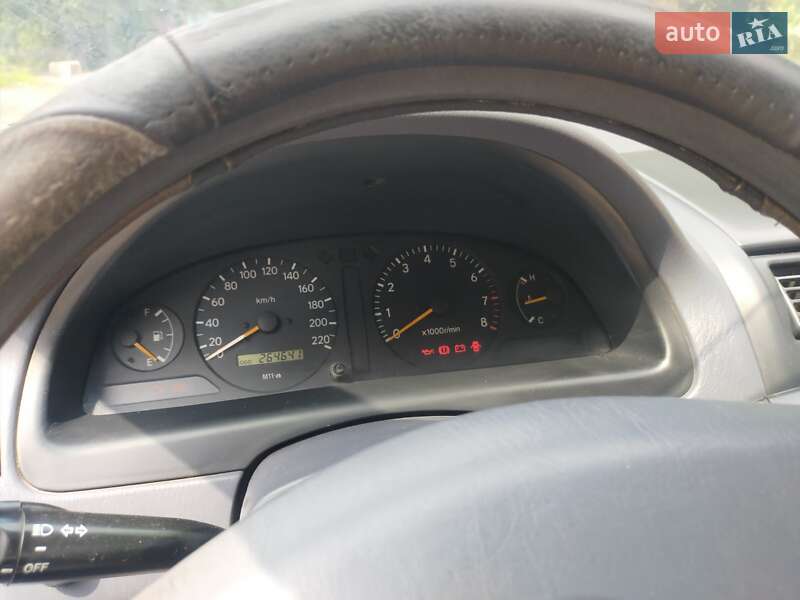 Мінівен Toyota Picnic 1998 в Львові