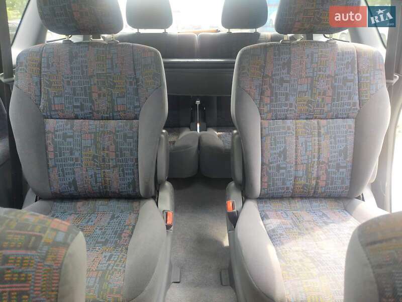 Мінівен Toyota Picnic 1998 в Львові