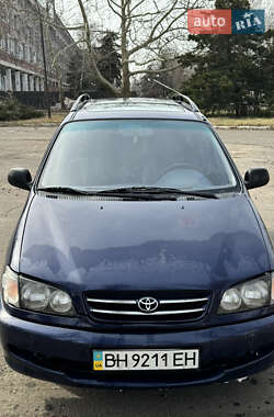 Мінівен Toyota Picnic 1999 в 