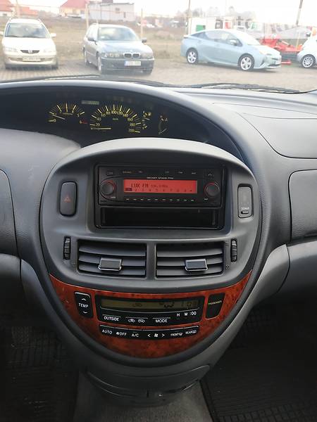 Мінівен Toyota Previa 2005 в Луцьку