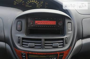 Минивэн Toyota Previa 2005 в 