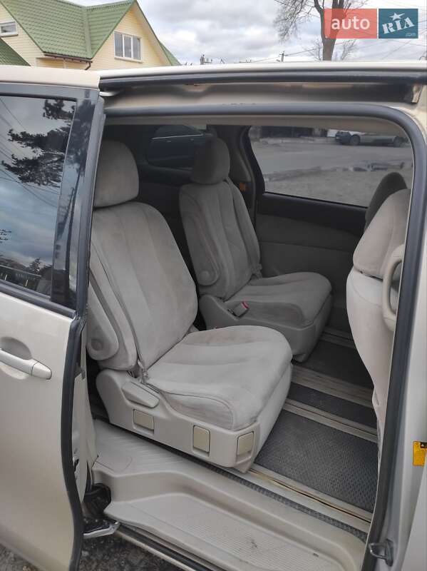 Минивэн Toyota Previa 2008 в Киеве