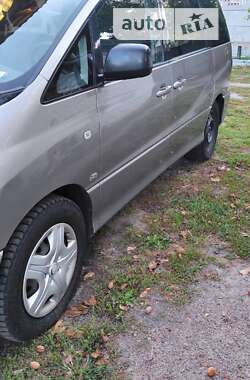 Мінівен Toyota Previa 2003 в 