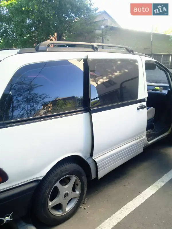 Toyota Previa 1991