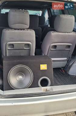 Мінівен Toyota Previa 2001 в 
