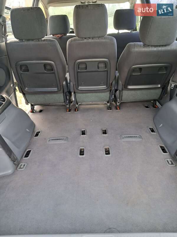 Мінівен Toyota Previa 2002 в Києві