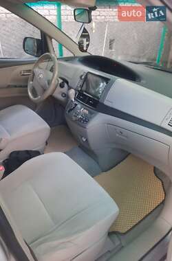 Минивэн Toyota Previa 2008 в Херсоне