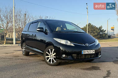 Минивэн Toyota Previa 2014 в Измаиле