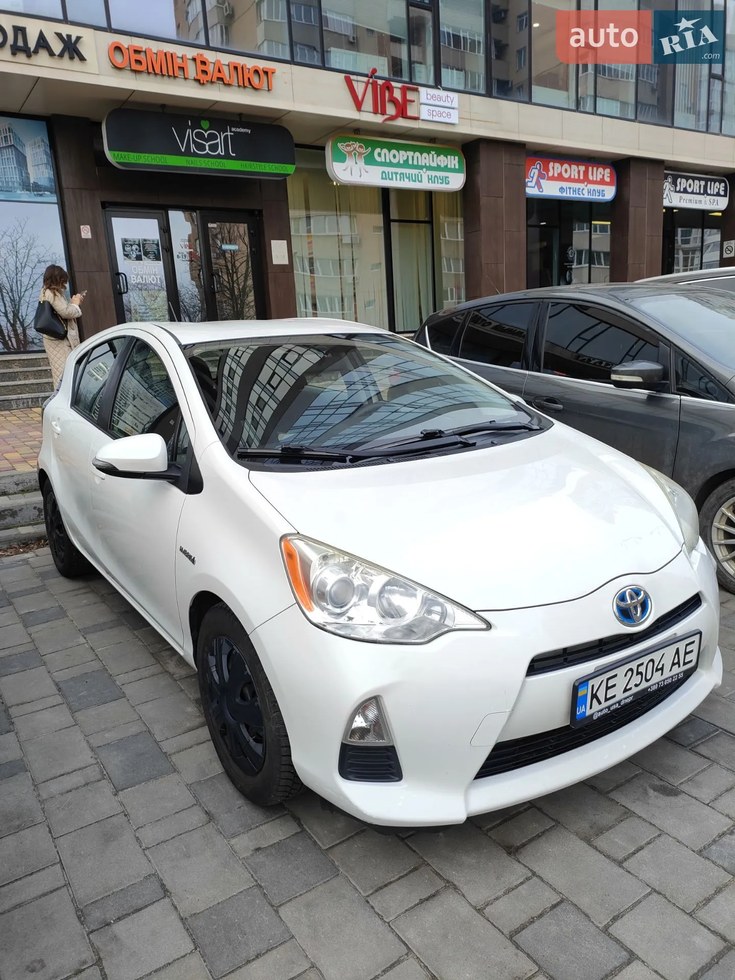 2013 Toyota Prius c - мініатюра 7