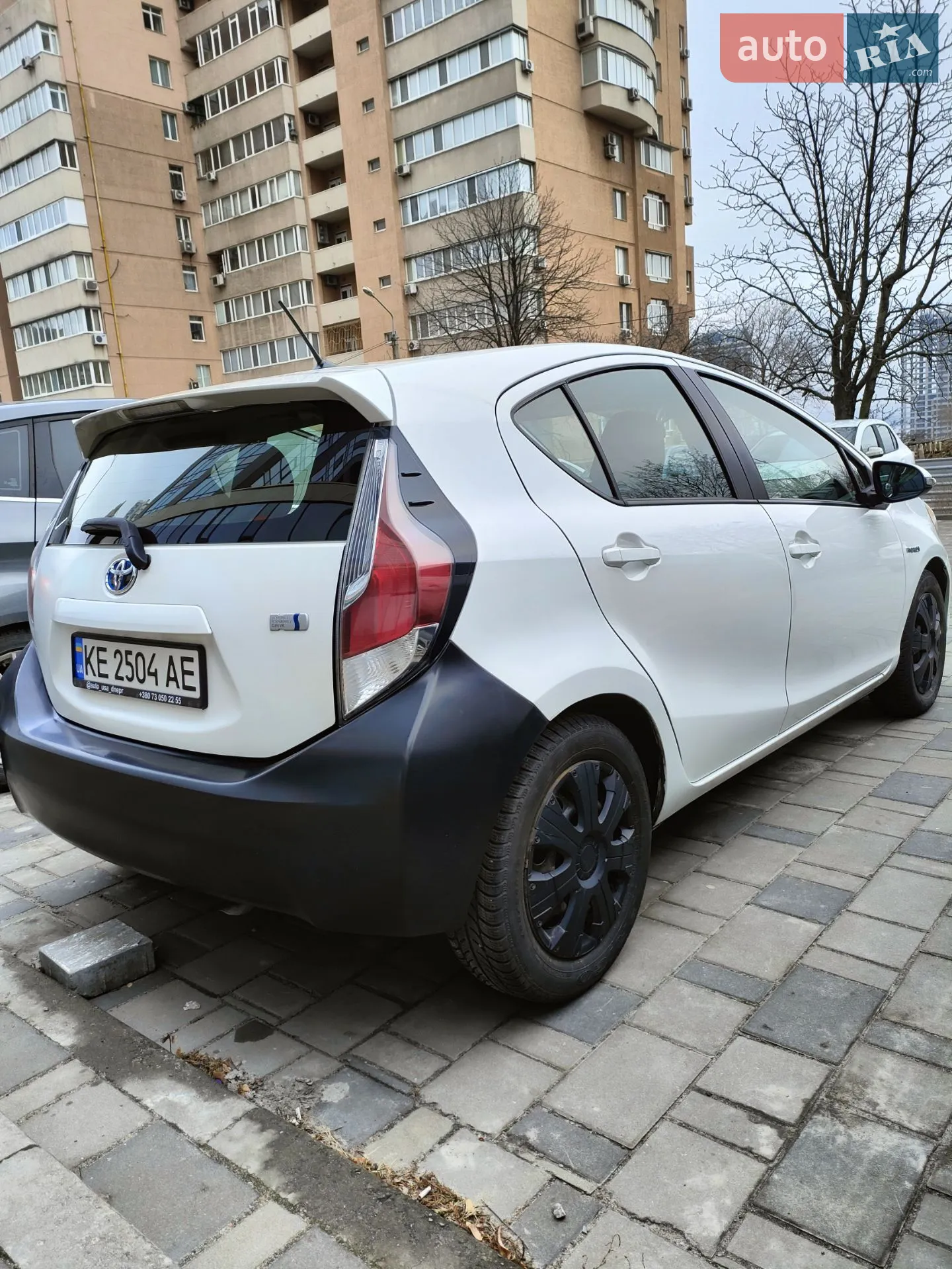 2013 Toyota Prius c - мініатюра 12