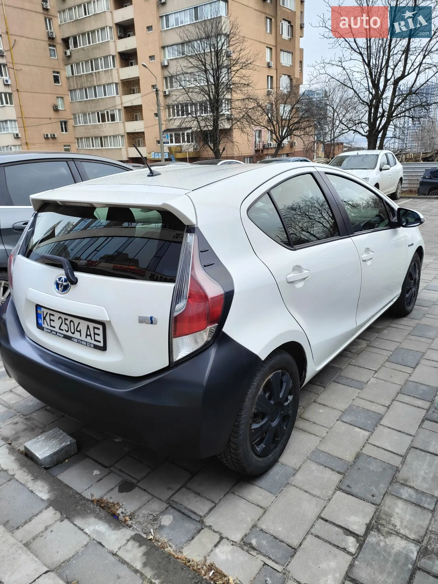2013 Toyota Prius c - мініатюра 14