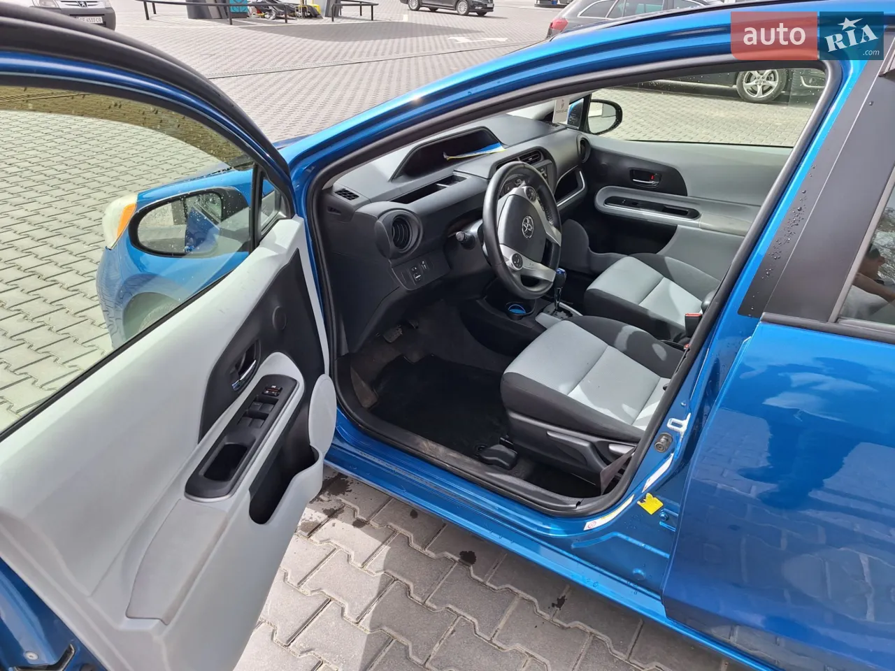 2013 Toyota Prius c - мініатюра 30