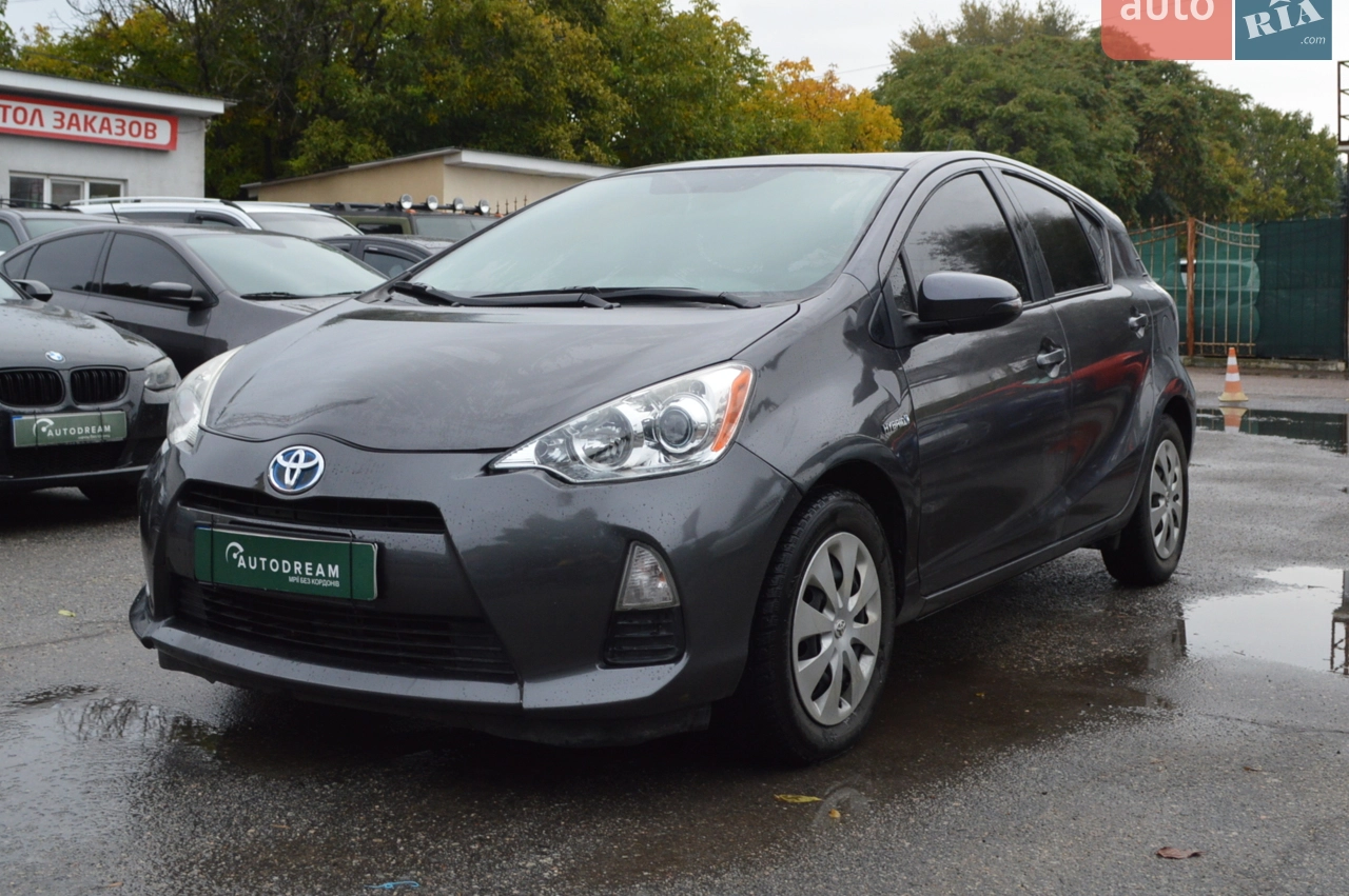 2013 Toyota Prius c - мініатюра 34
